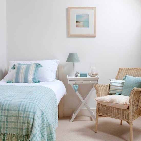 臥室床頭柜設(shè)計案例，打造清新舒適睡眠空間！