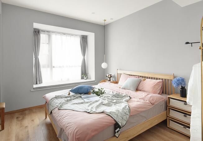 臥室裝修技巧，打造一個(gè)溫馨舒適的空間