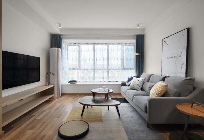 客廳怎樣裝修才顯得更大？