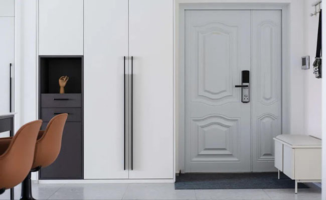 「舊房翻新」極簡風三室兩廳，給自己和家人一個全新的家！